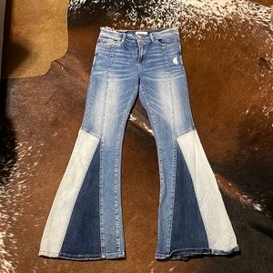 High-rise Color block Super-flare Jeans | Vervet / FLYING MONKEY